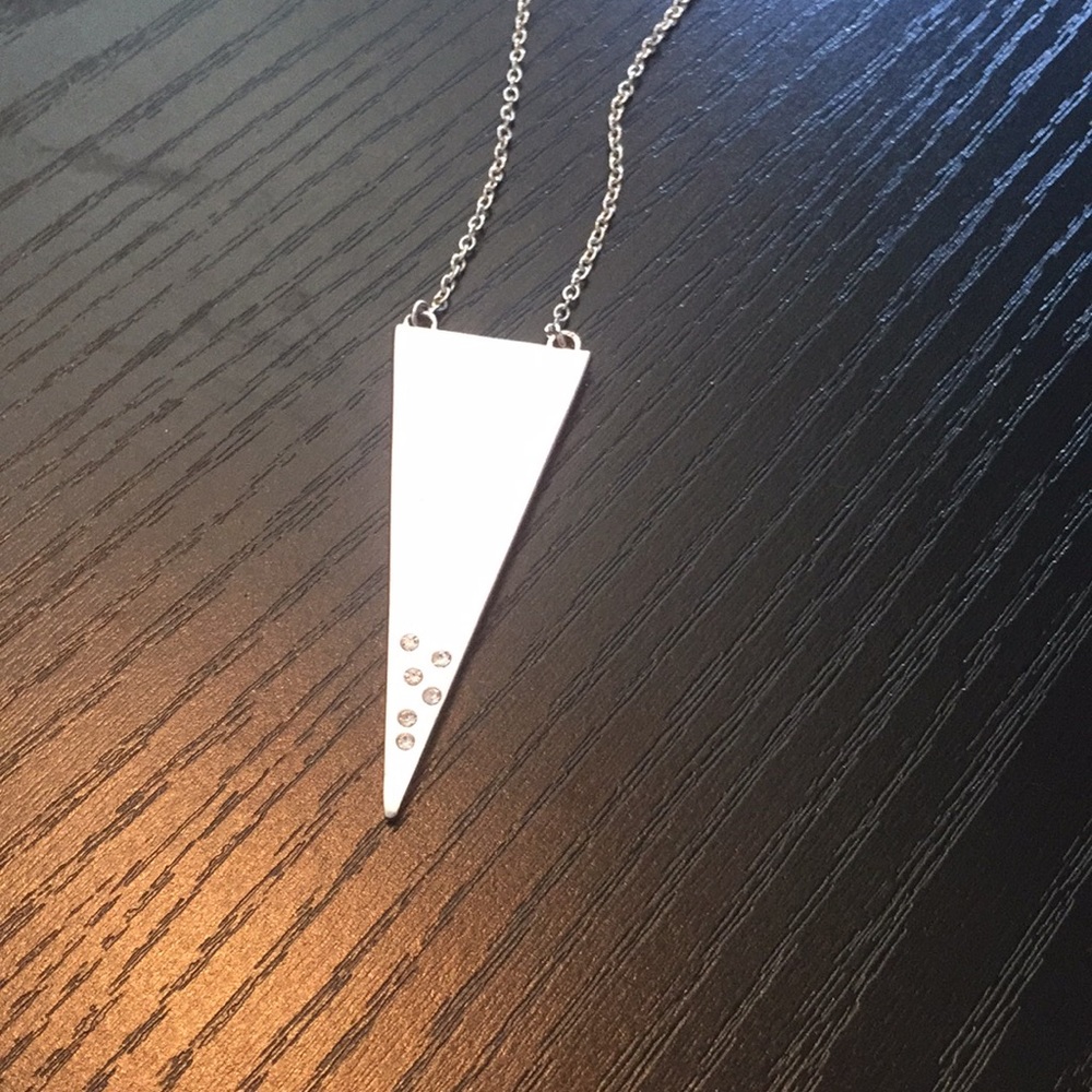 Triangle dainty necklace